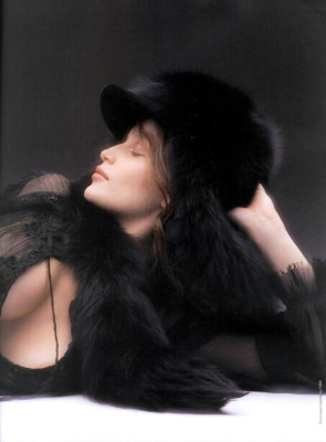 photo 21 in Laetitia Casta gallery [id60175] -0001-11-30 00:00:00